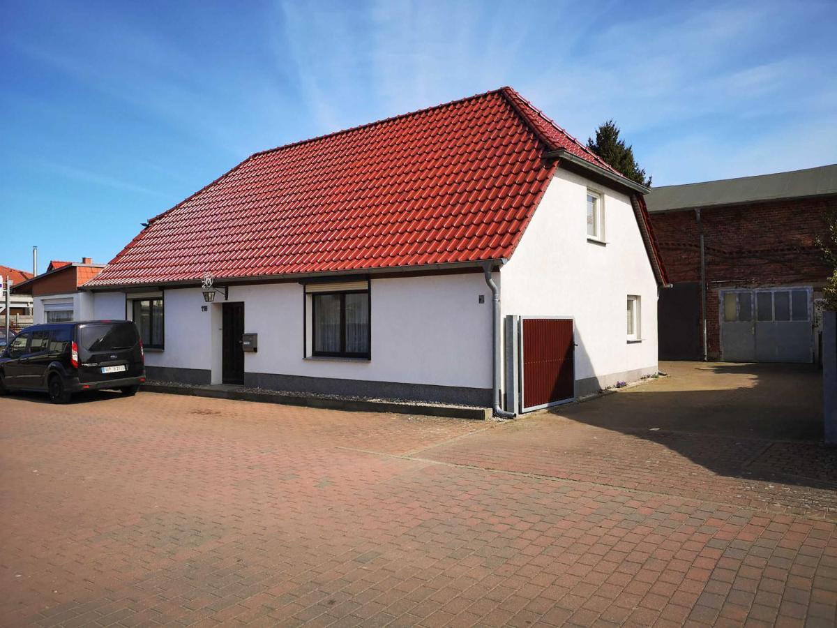 Ferienwohnung Alte Schmiede Niepars 외부 사진